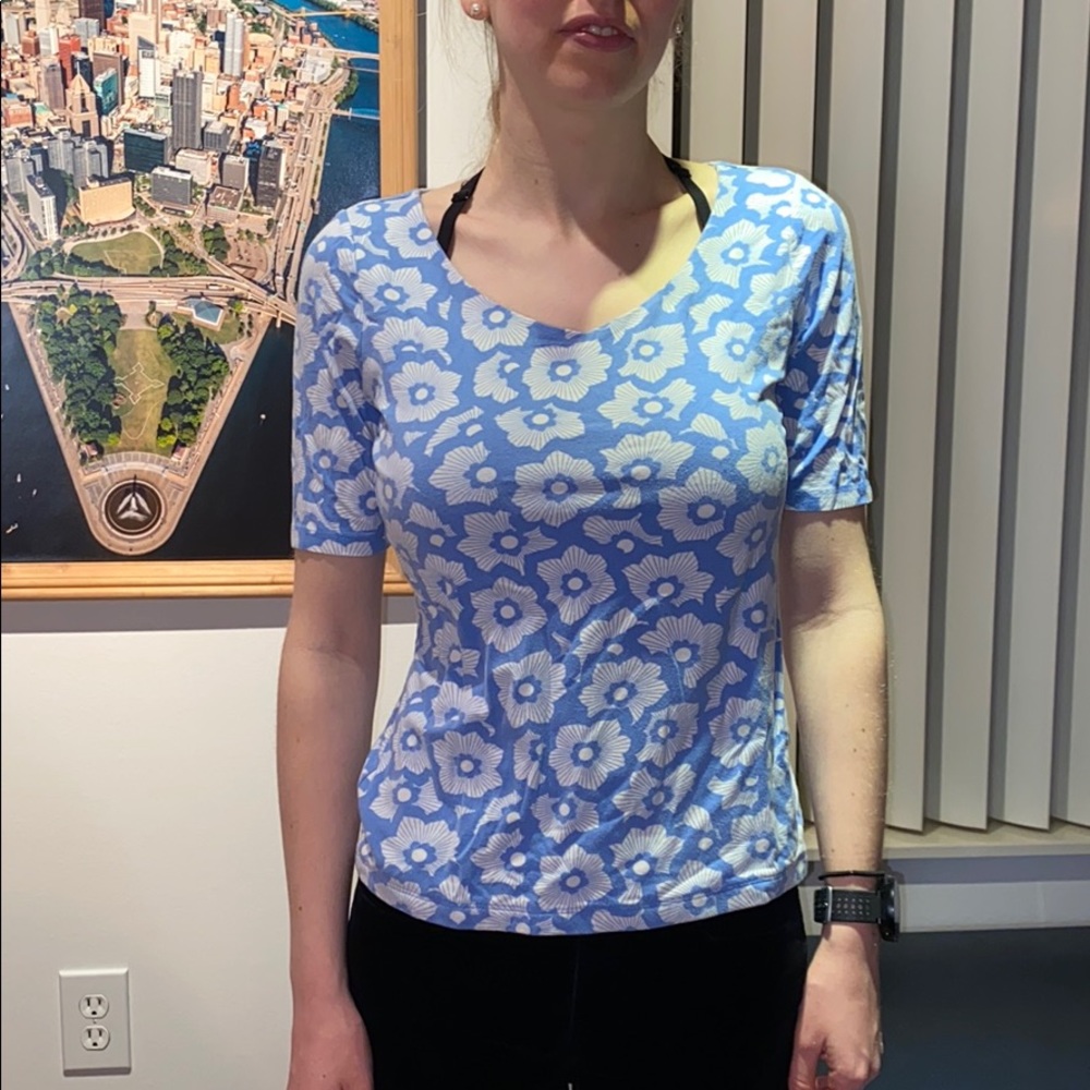 Talbots XS Blue Patterned T-Shirt